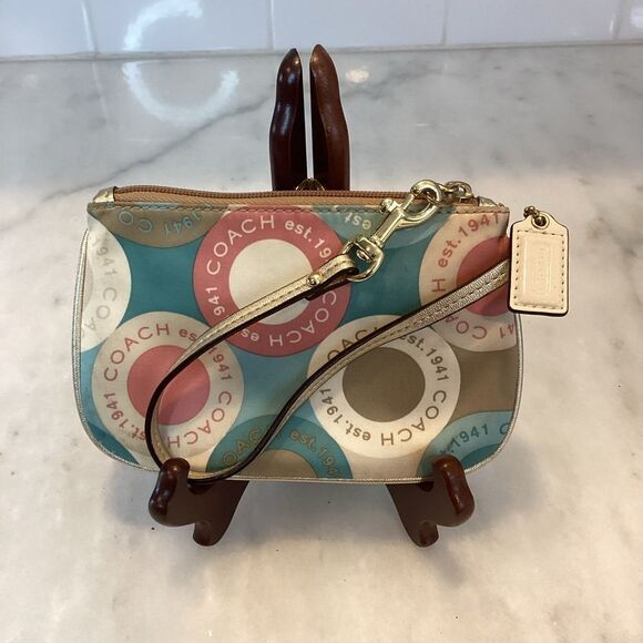 Coach Signature Snaphead Logo Pastel Wristlet - Picture 2 of 9
